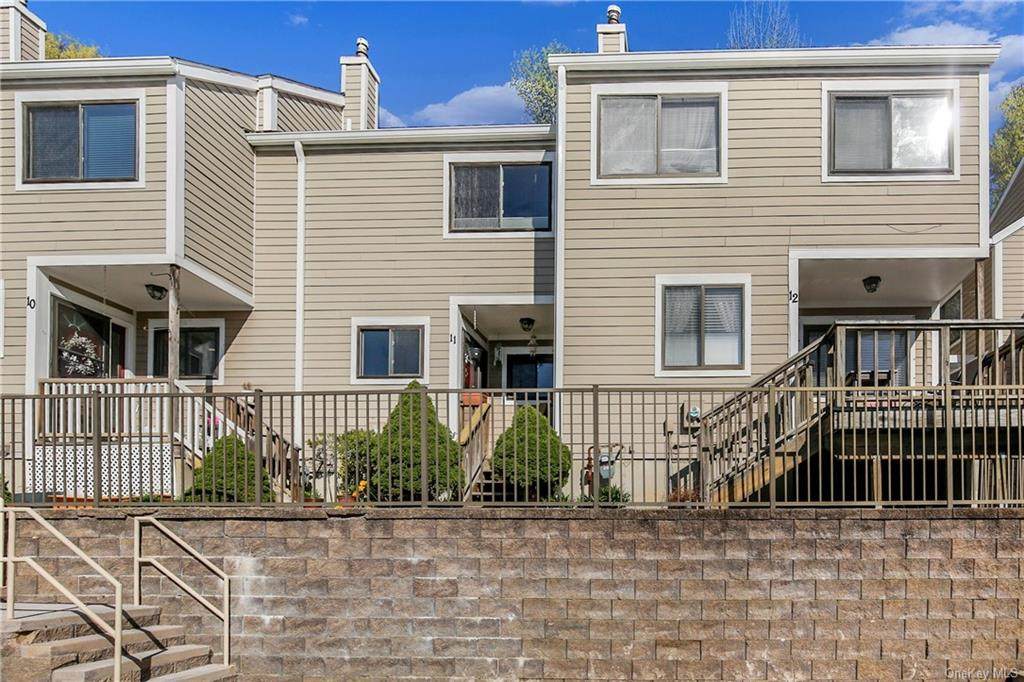 11 Park Drive - Photo 1