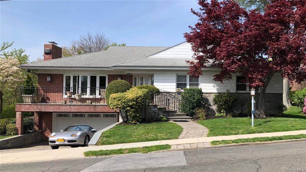 10 Avon Place - Photo 1