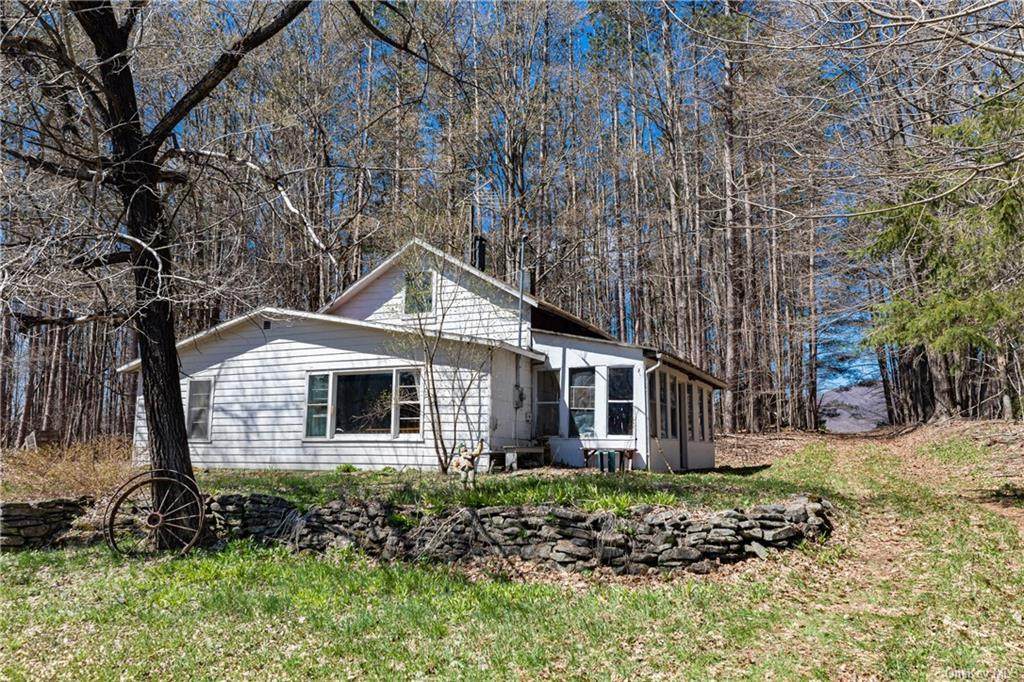 219 Turkey Ridge Road - Photo 1