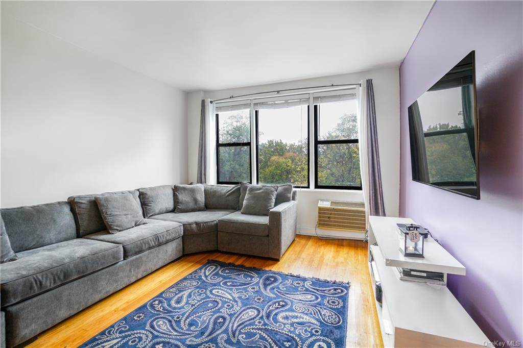 575 Bronx River Road - Photo 1