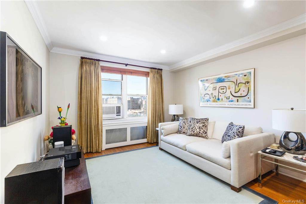800 Grand Concourse - Photo 1