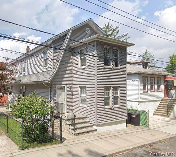 13 Minetta Place - Photo 1