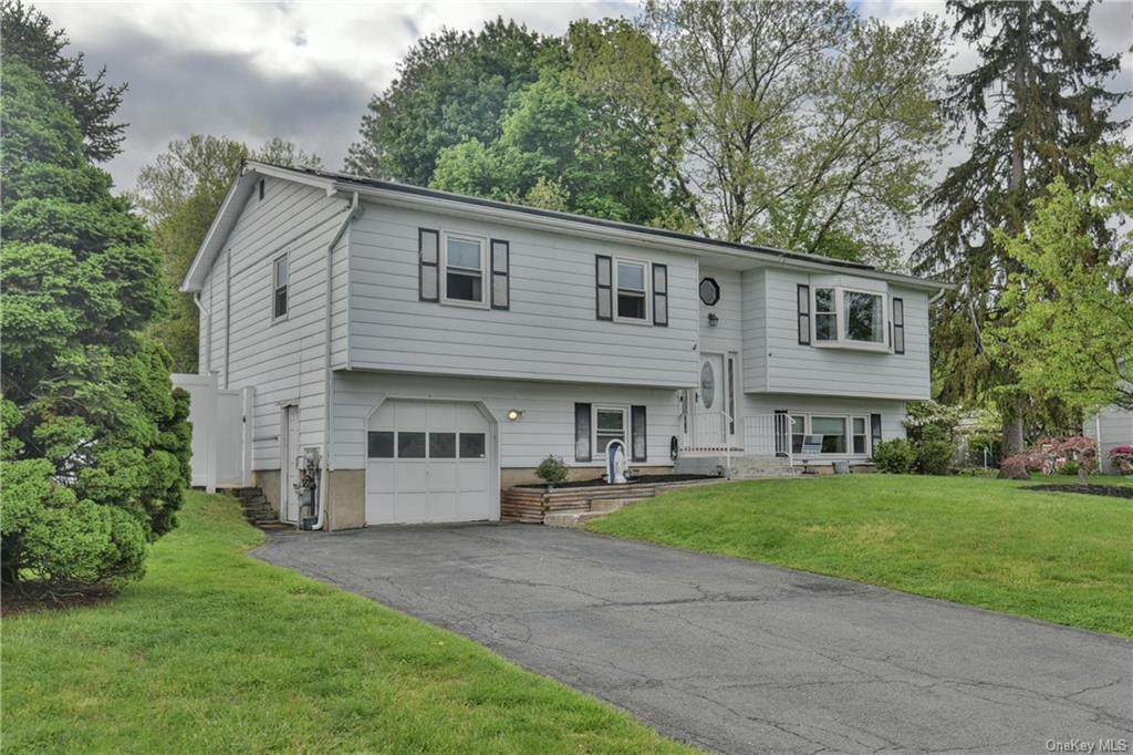 11 Parkwood Drive - Photo 1