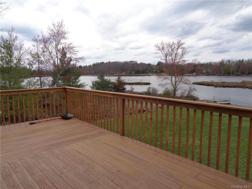 49 Surrey Street - Photo 1