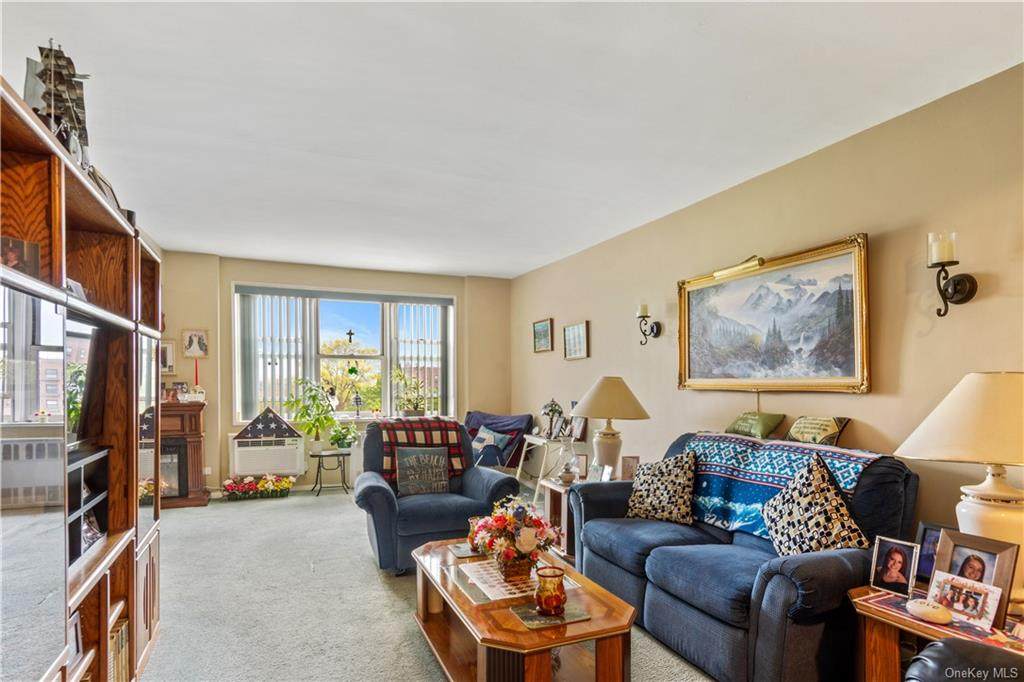 52 Yonkers Terrace - Photo 1