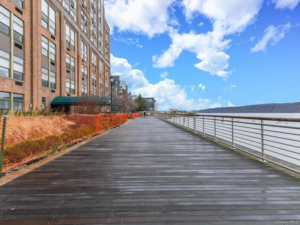 23 Water Grant Street - Photo 1