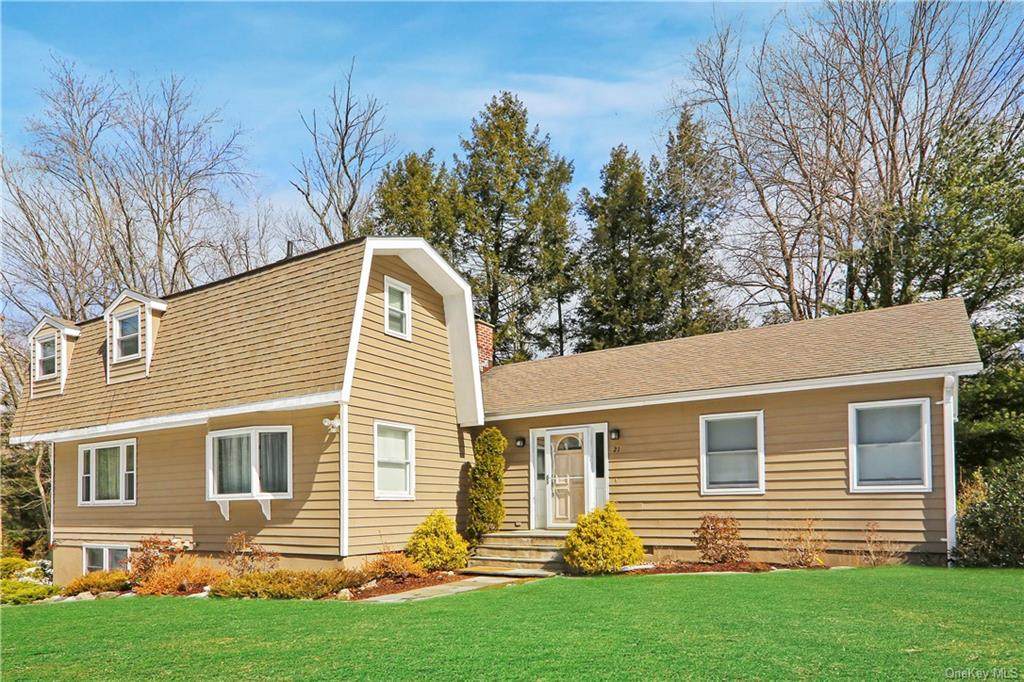 21 Twin Lakes Road - Photo 1