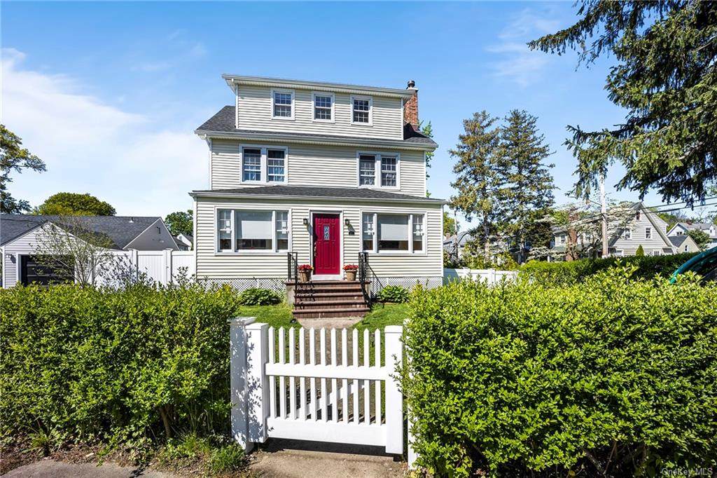 72 Longview Avenue - Photo 1