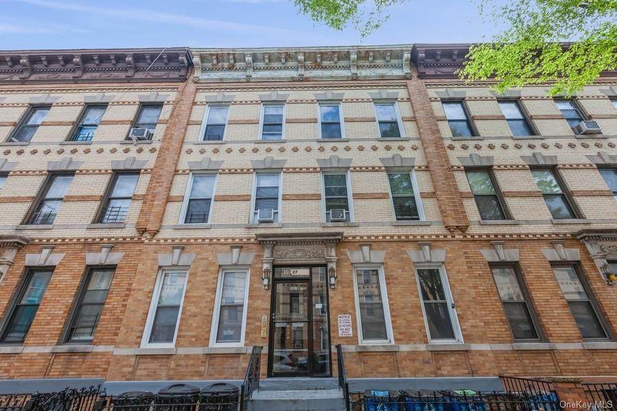 30-27 41st Street - Photo 1