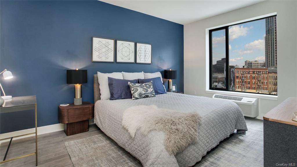 20 Burling Lane - Photo 1