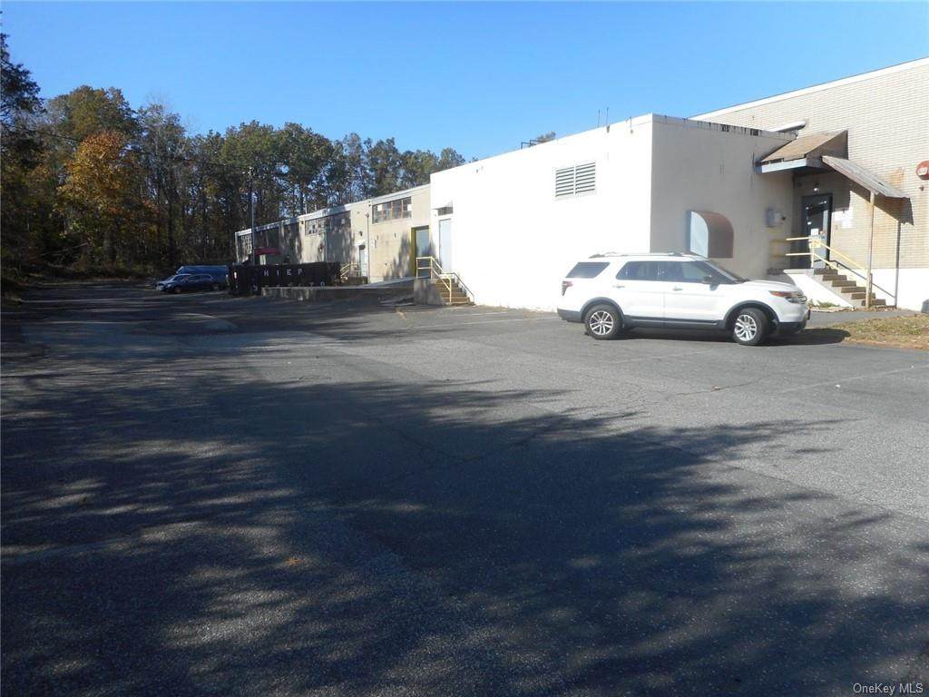 524 Route 303 - Photo 1