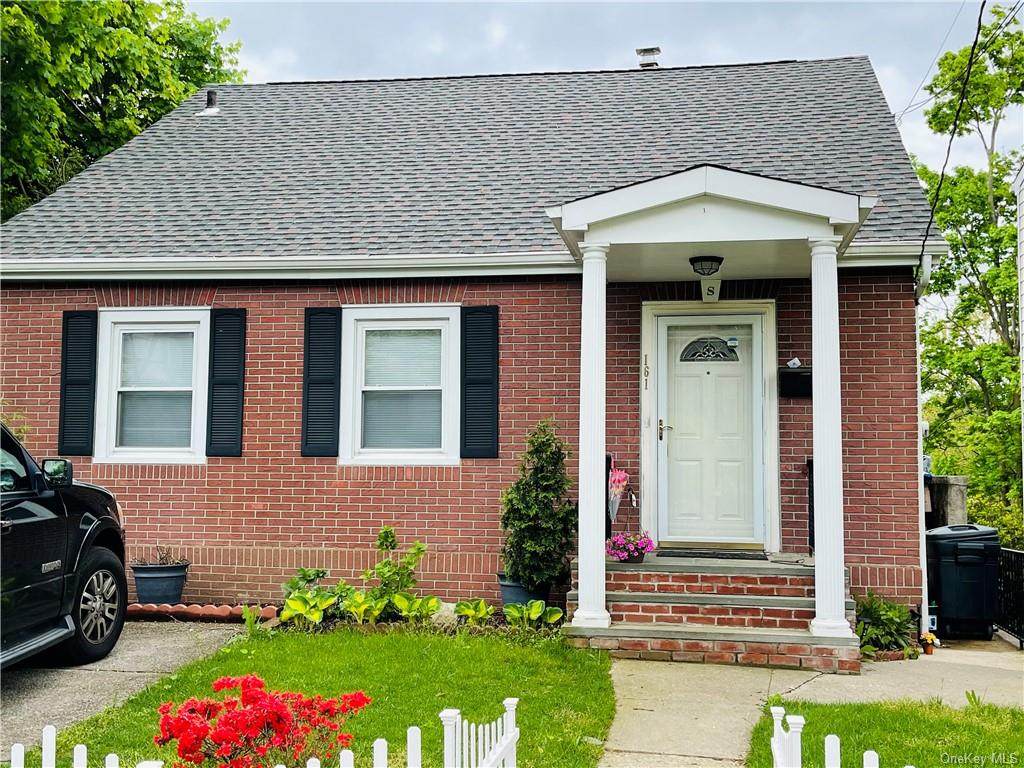 161 Hillcrest Road - Photo 1