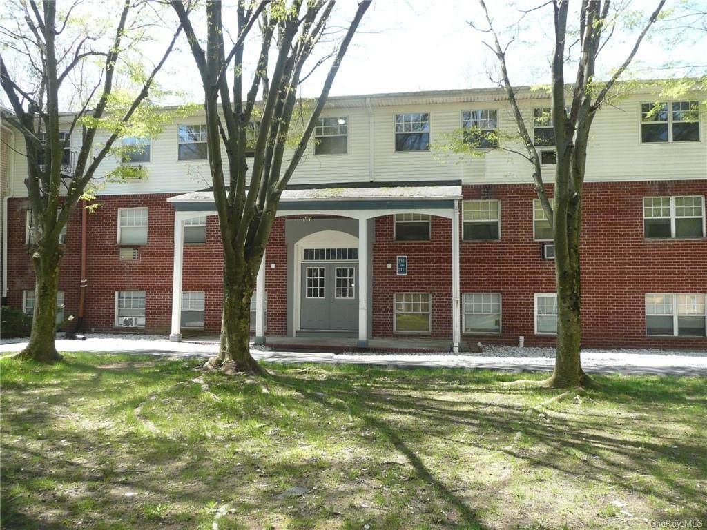 3111 Barclay Manor - Photo 1