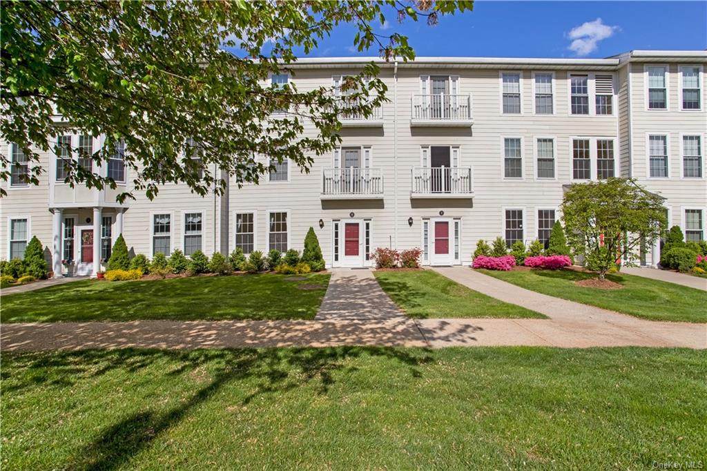 31 Greenridge Avenue - Photo 1