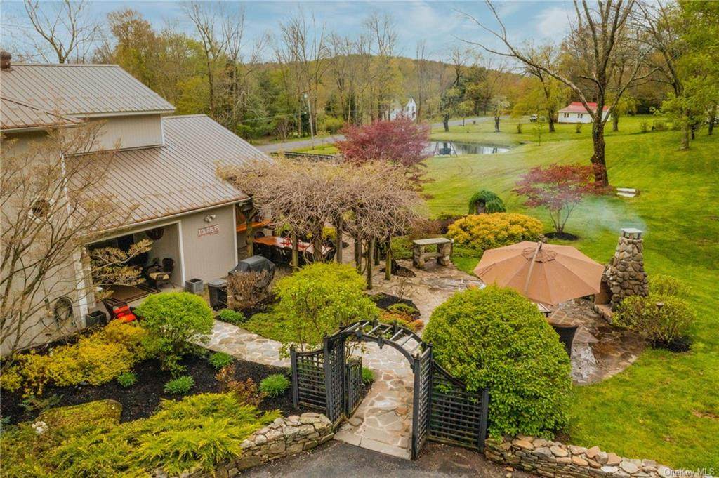258 Old Glen Wild Road - Photo 1