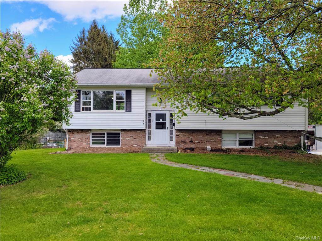 37 Lorraine Drive - Photo 1