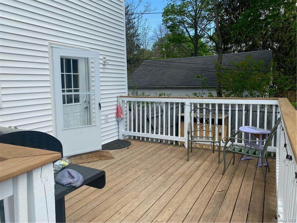 16 Valley Avenue - Photo 1