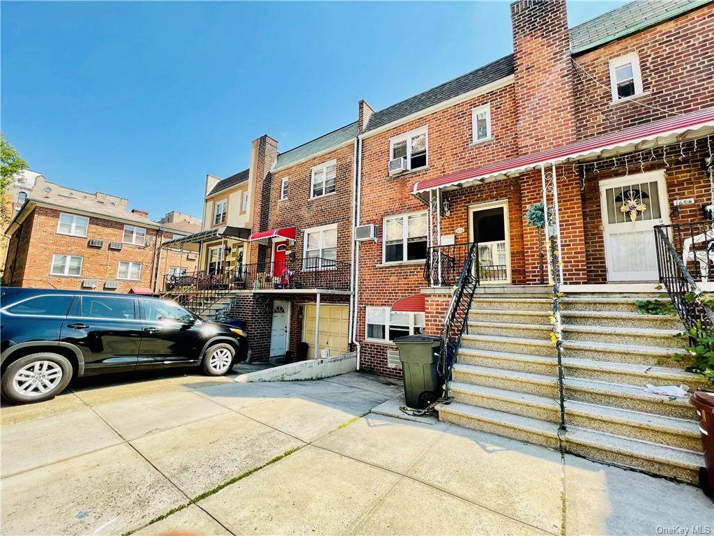 1656 Jarvis Avenue - Photo 1