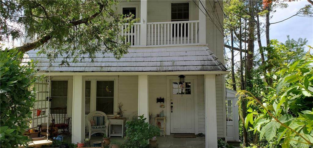 7 Whitman Street - Photo 1