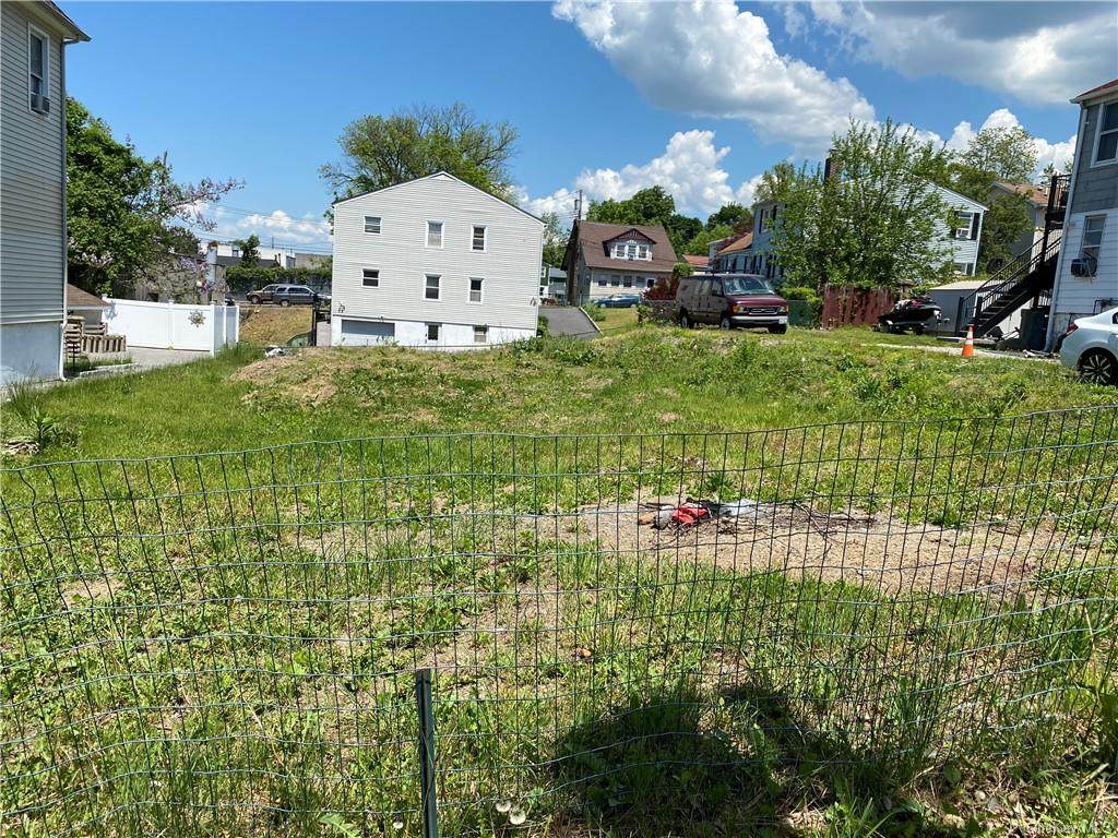 15 Potomac Street - Photo 1