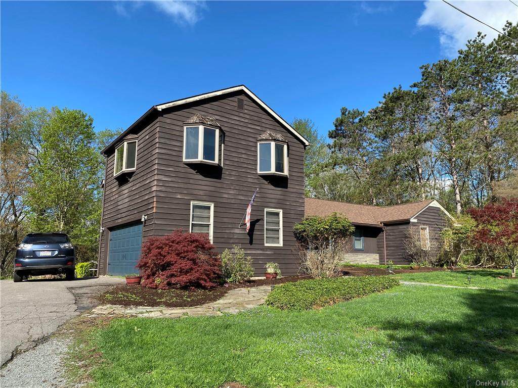 32 Hillcrest Road - Photo 1