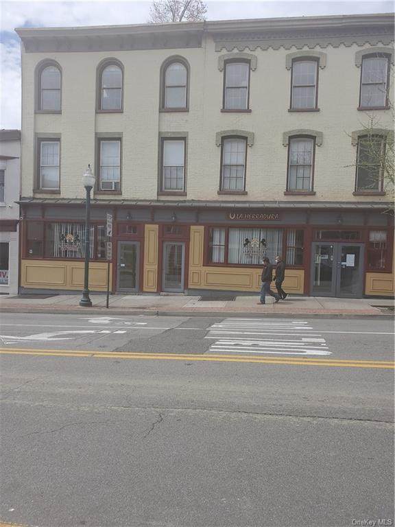 118 Division Street - Photo 1