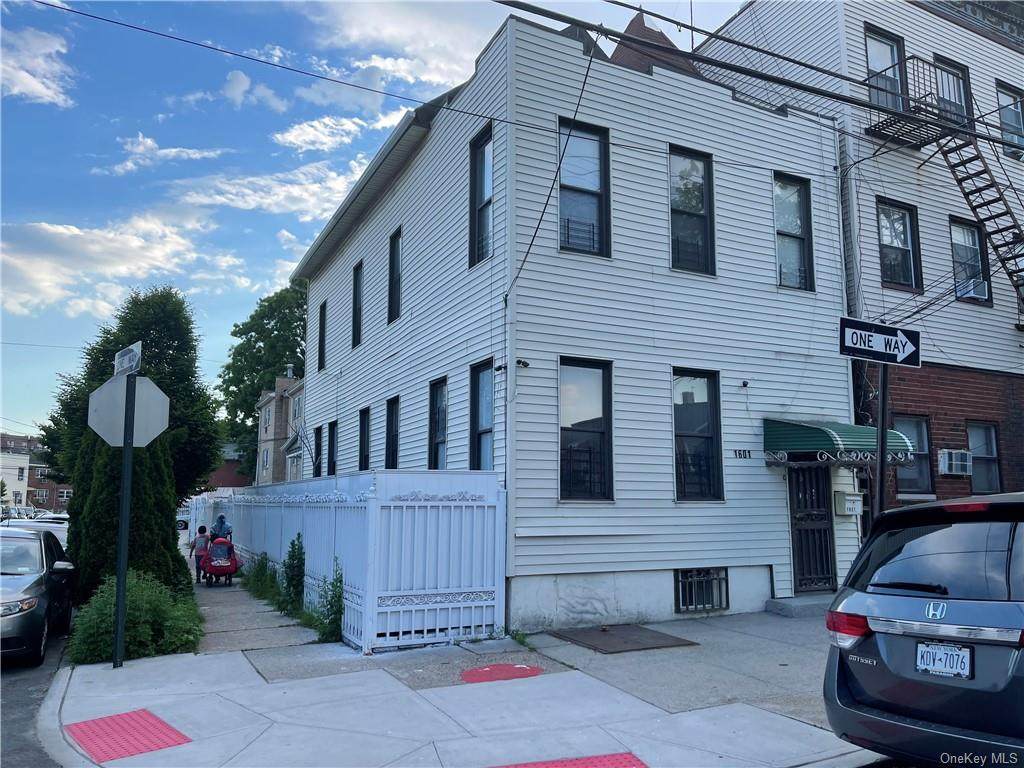 1601 Parker Street - Photo 1