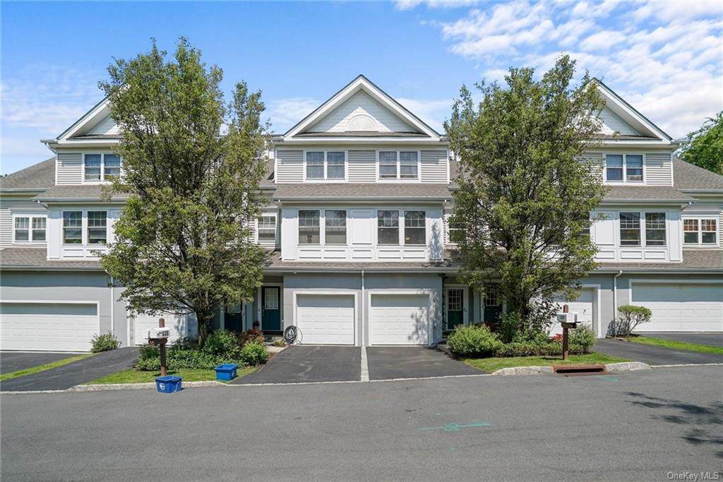 129 Underhill Lane - Photo 1