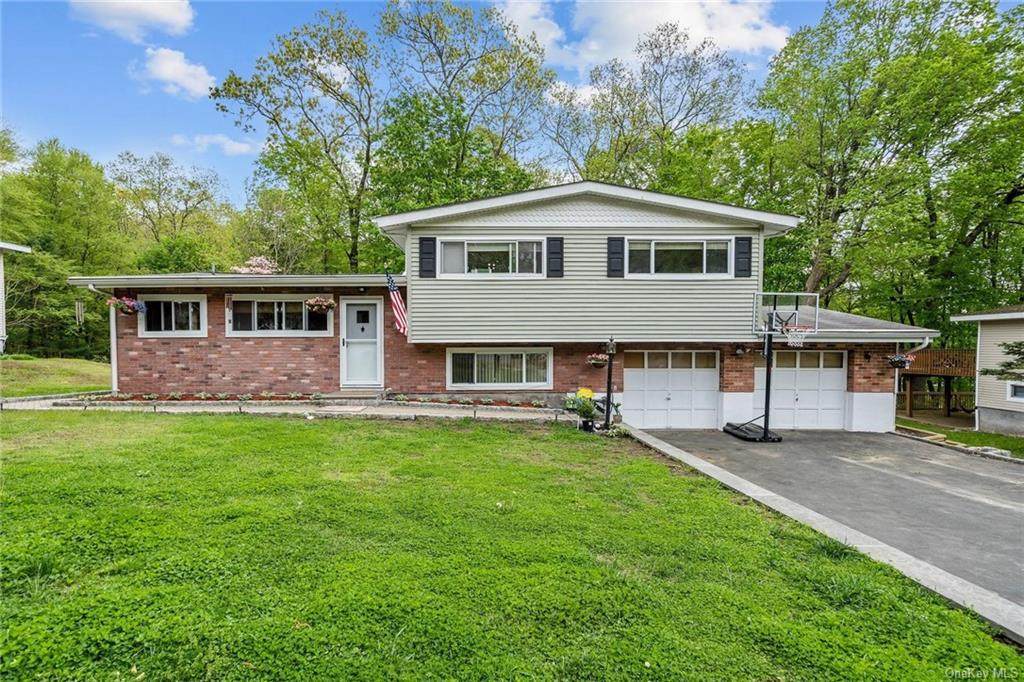 17 Winthrop Drive - Photo 1
