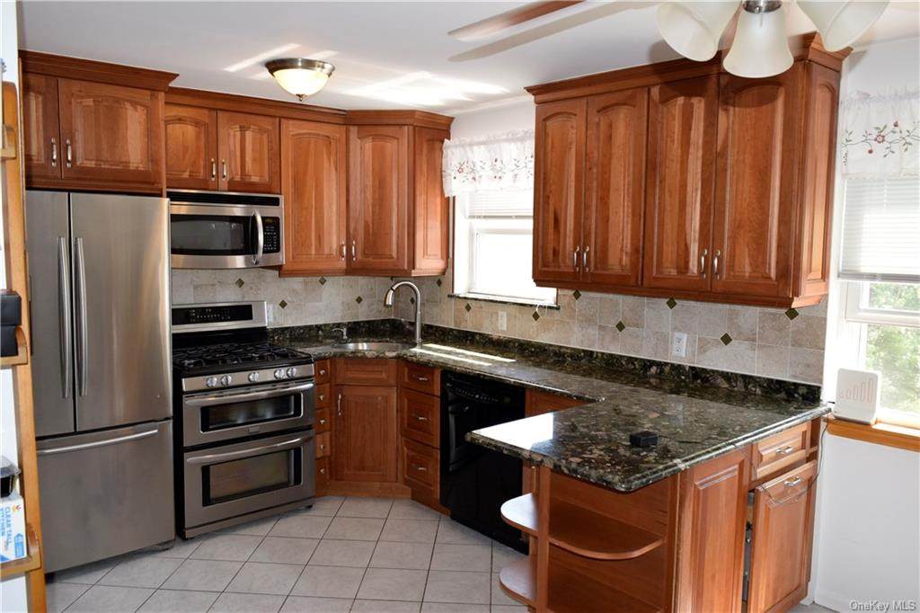 213 Meagher Avenue - Photo 1