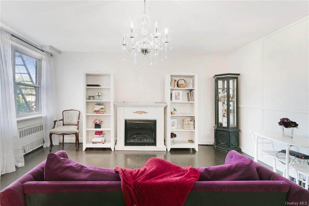 377 Broadway - Photo 1