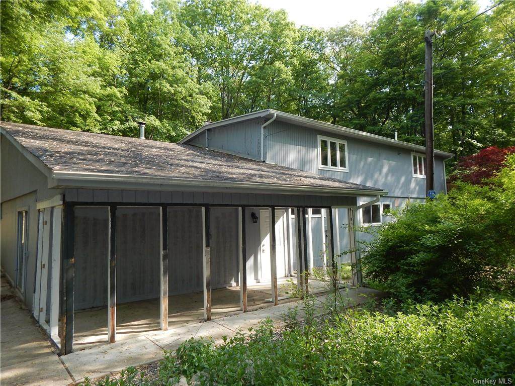 551 Hill Avenue - Photo 1