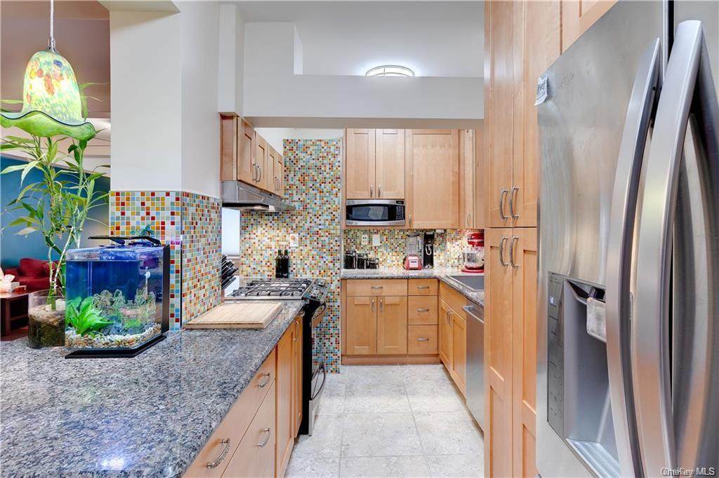 3215 Arlington Avenue - Photo 1