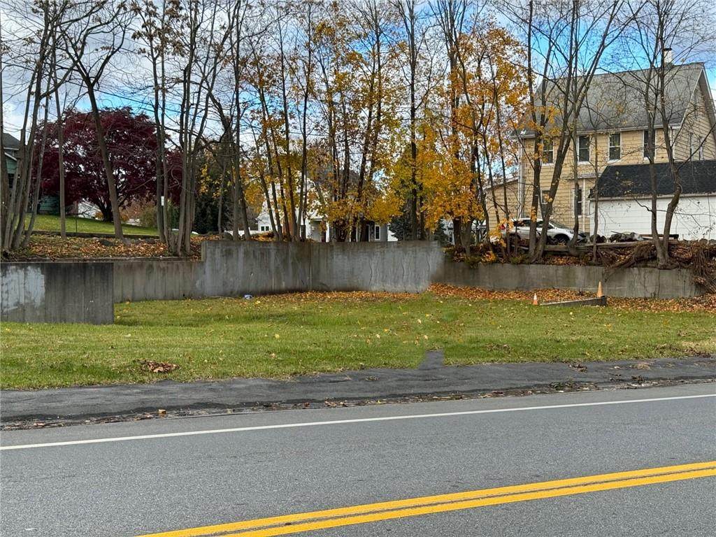 137 Lindsey Avenue - Photo 1