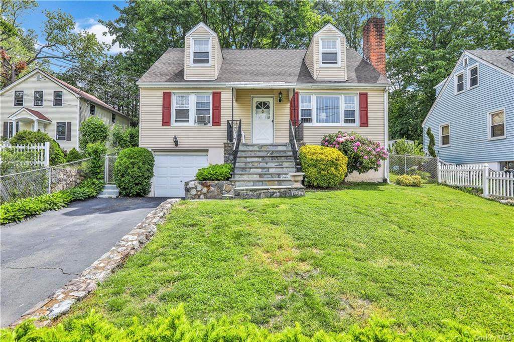 112 Winthrop Avenue - Photo 1