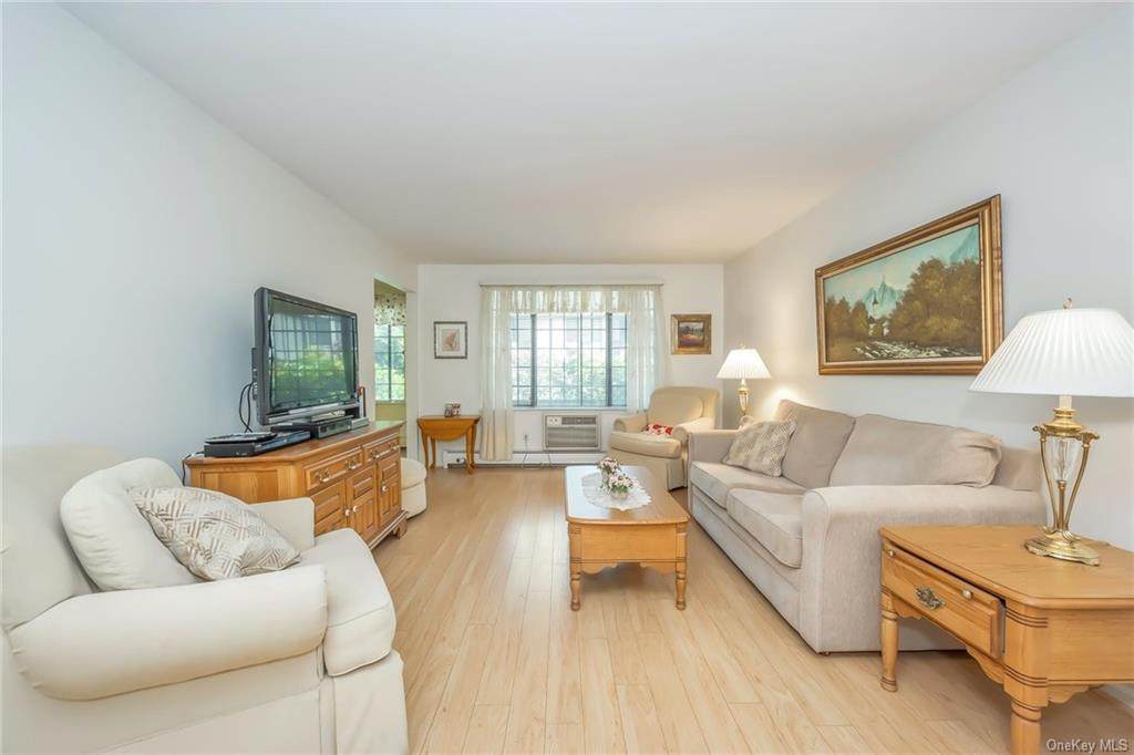 64 Foxwood Drive - Photo 1