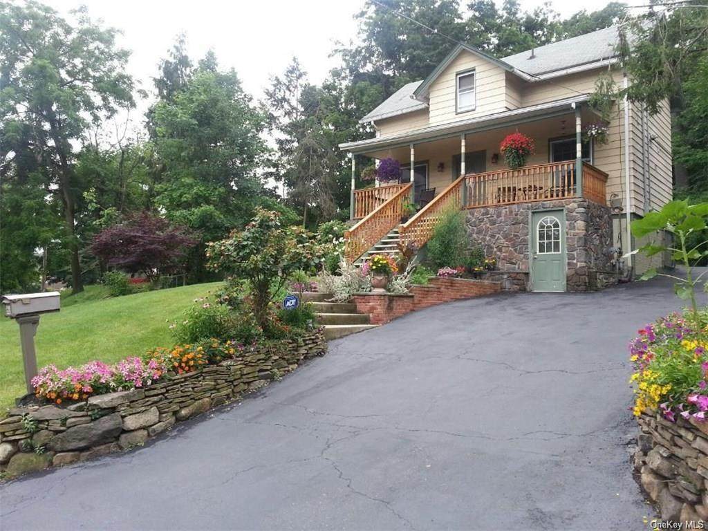 68 Broadway - Photo 1