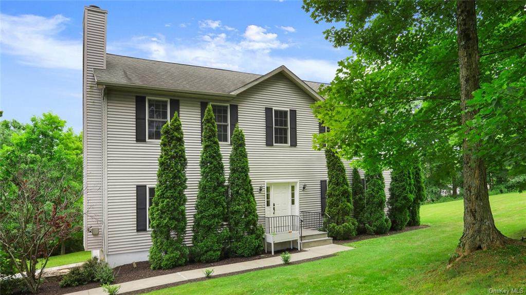 156 Locust Avenue - Photo 1