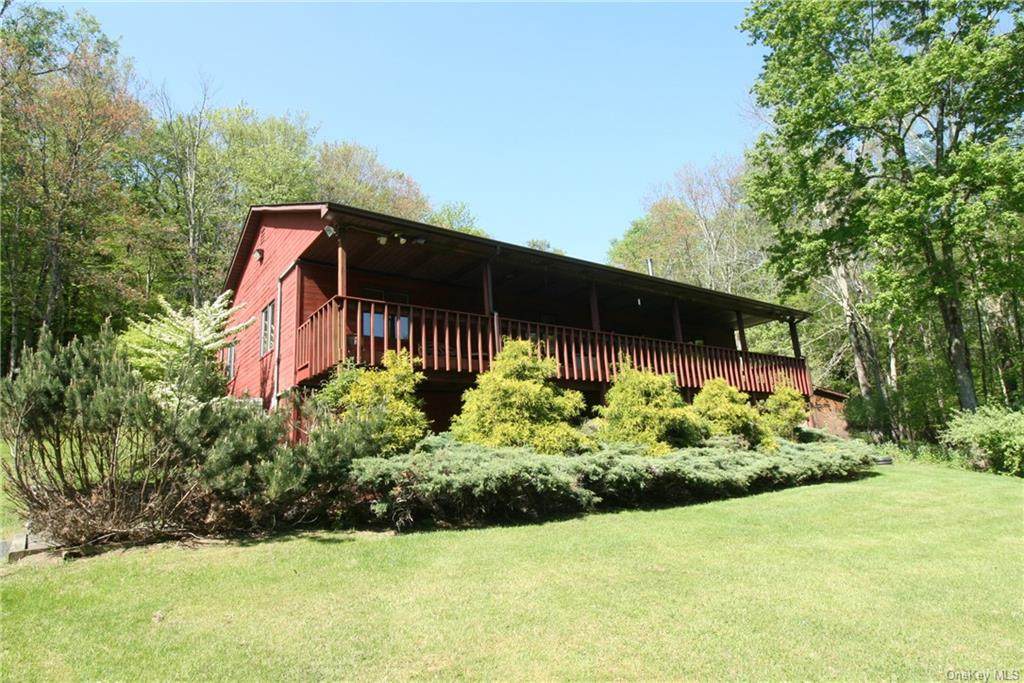 823 Swiss Hill Road - Photo 1