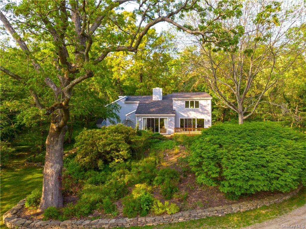 71 Sumner Lane - Photo 1