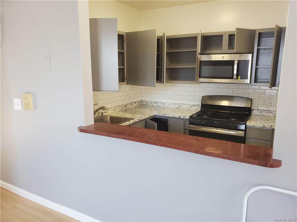 800C Brook Avenue - Photo 1
