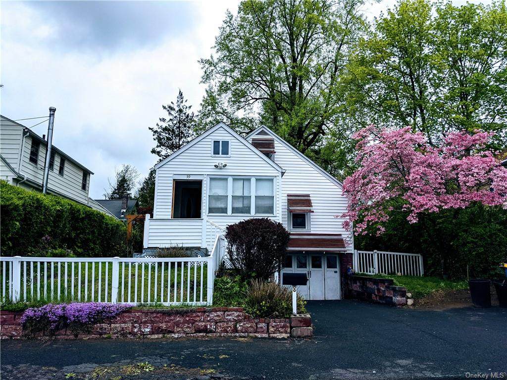 39 Merilina Avenue - Photo 1