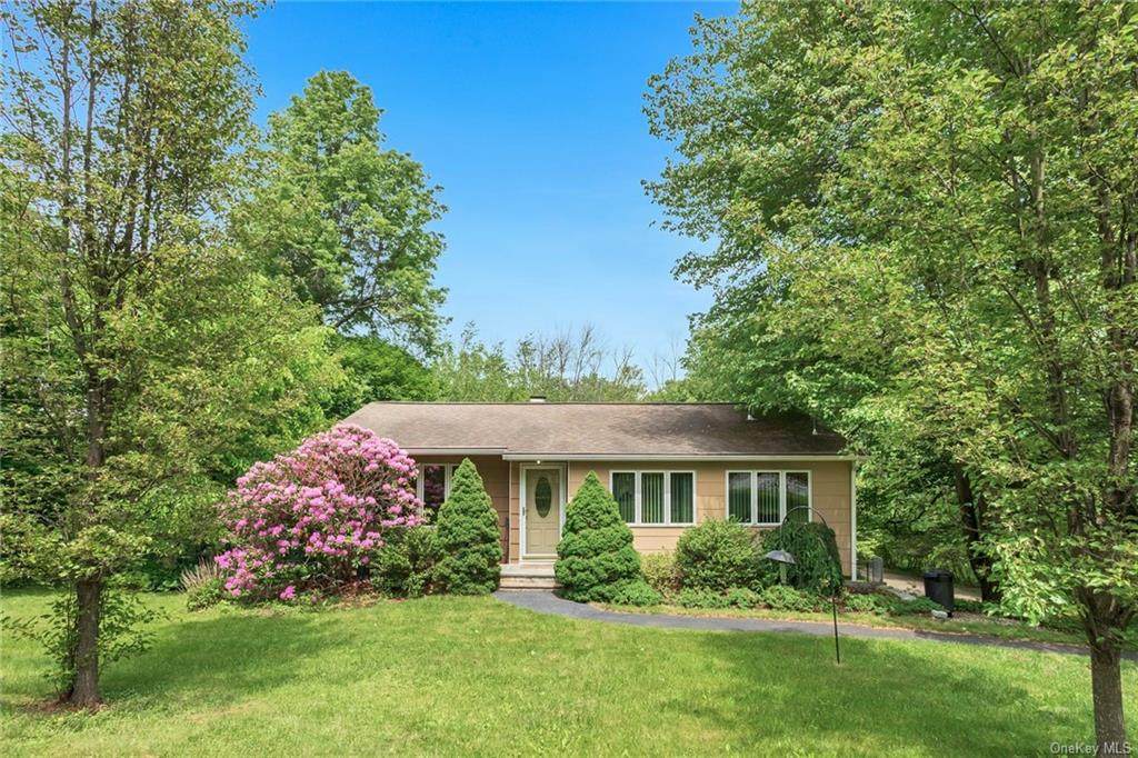 206 Weskora Road - Photo 1