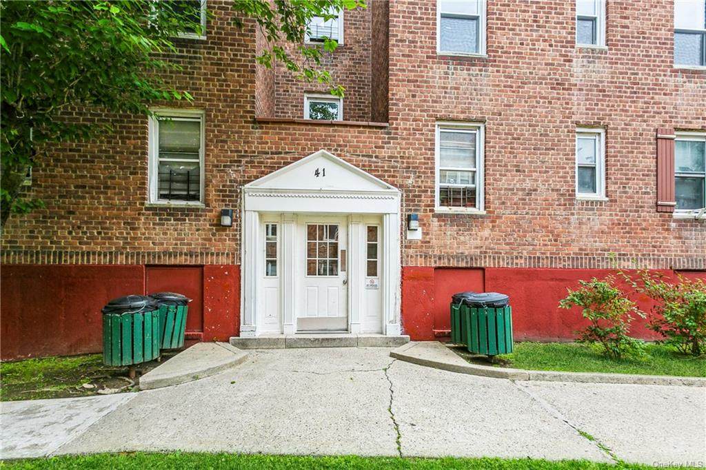 41 Point Street - Photo 1