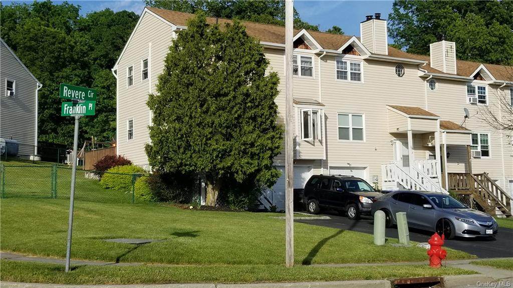 40 Revere Circle - Photo 1