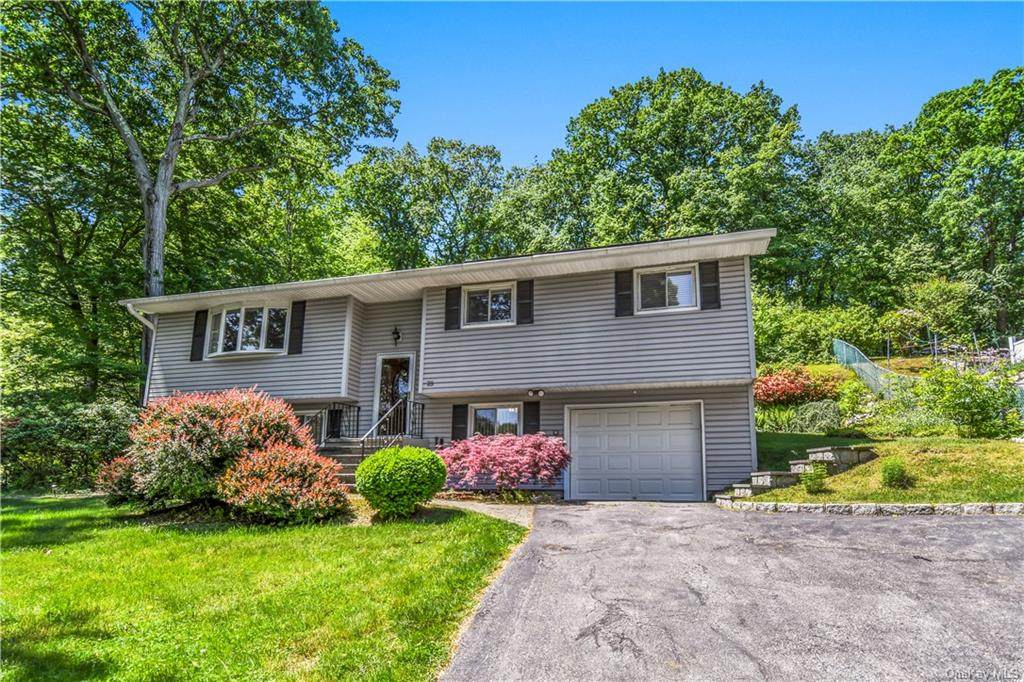 25 Fox Hill Road - Photo 1