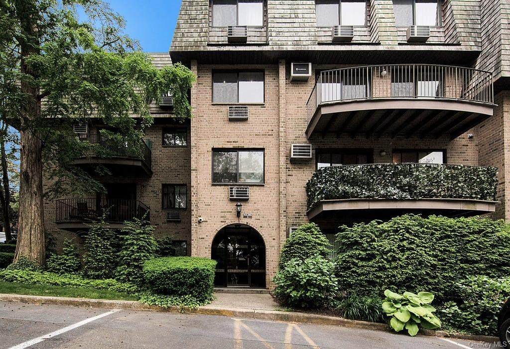 500 Central Park Avenue - Photo 1