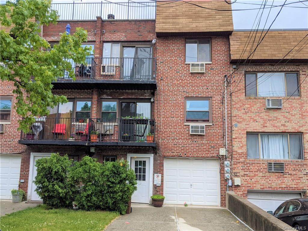 286 Buttrick Avenue - Photo 1
