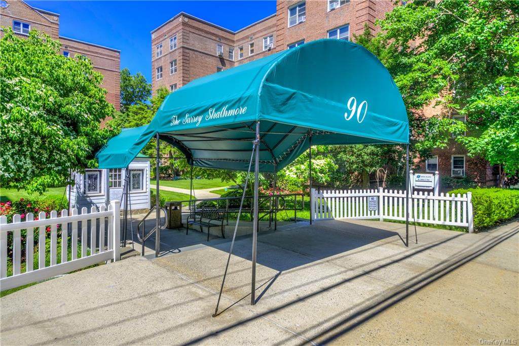 90 Bryant Avenue - Photo 1
