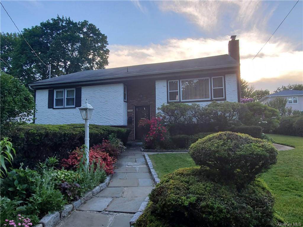 174 Audubon Avenue - Photo 1